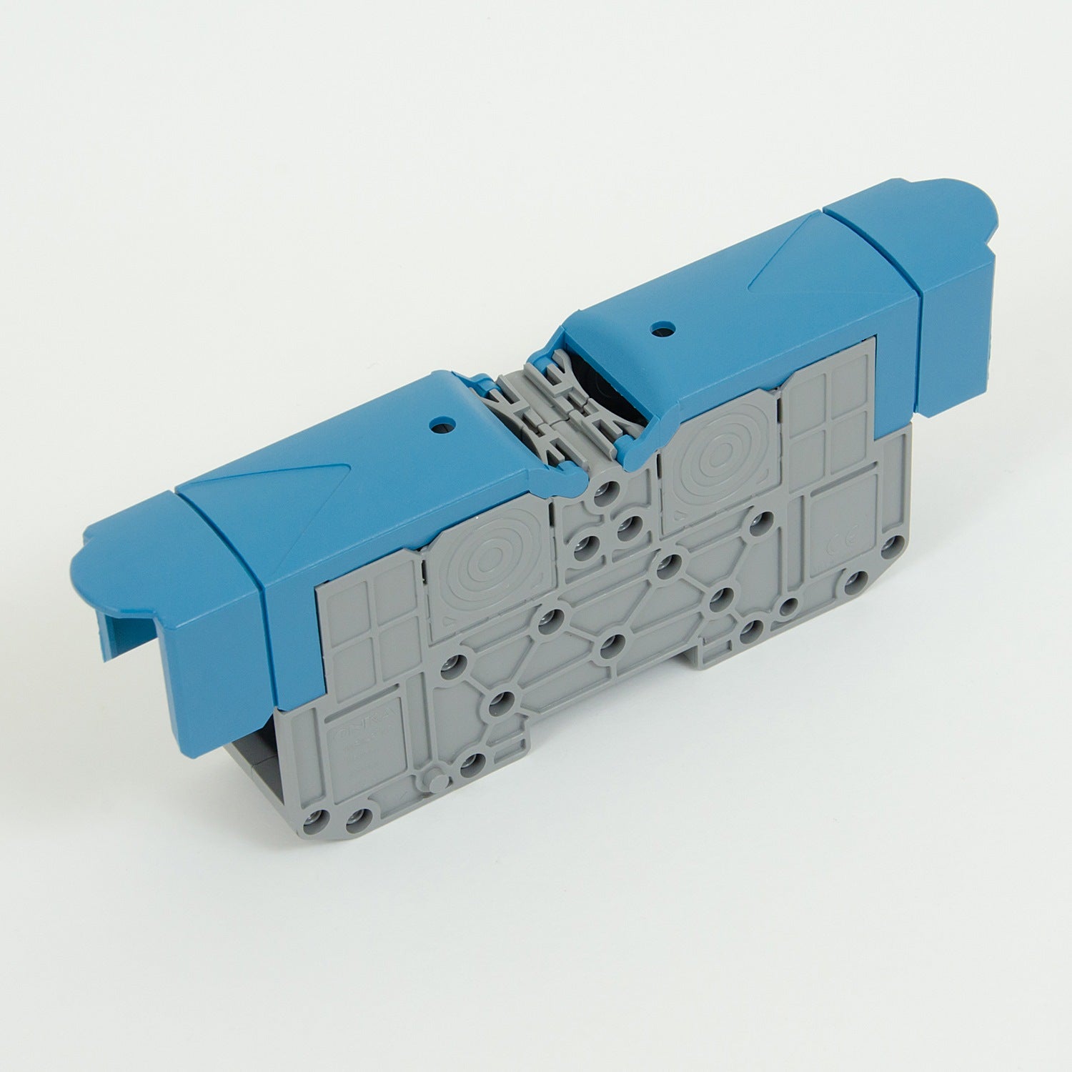 ONKA 95mm2 STUD terminal block for M8 cable lugs, DIN rail mount with protective cover, blue, 1030062